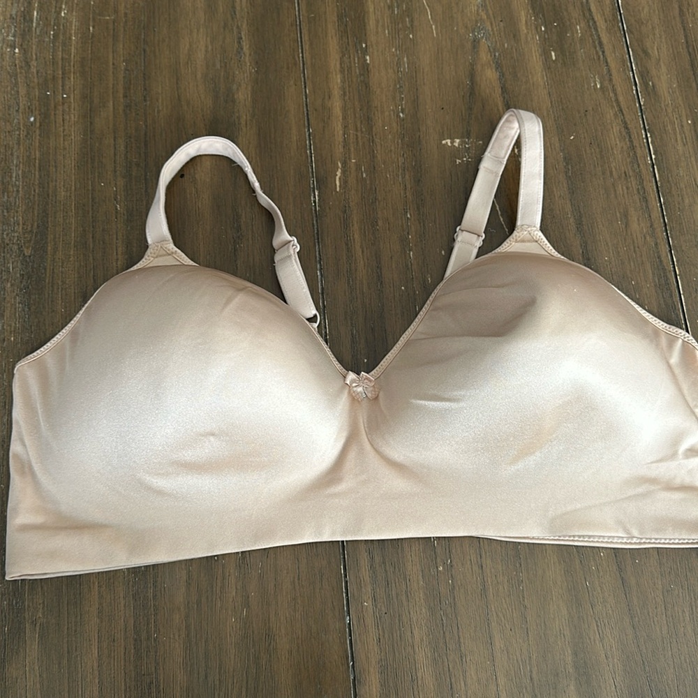 Breezies wireless bra 48C*